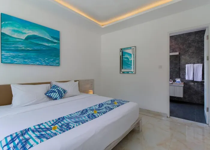 Fantastic 3 Bed Villa, Walk To Beach, Sunny Pool
