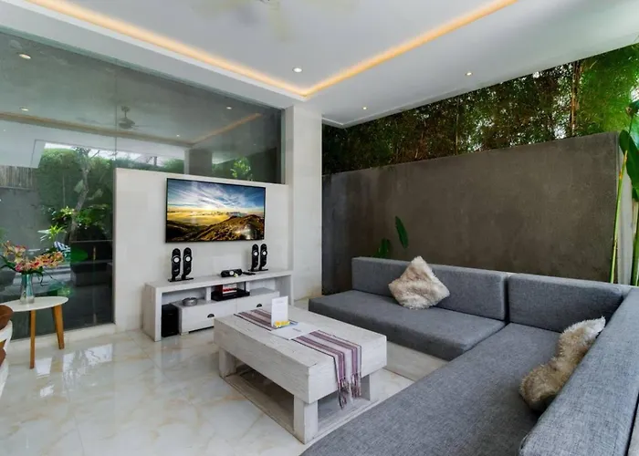 Villa Fantastic 3 Bed Villa, Walk To Beach, Sunny Pool *